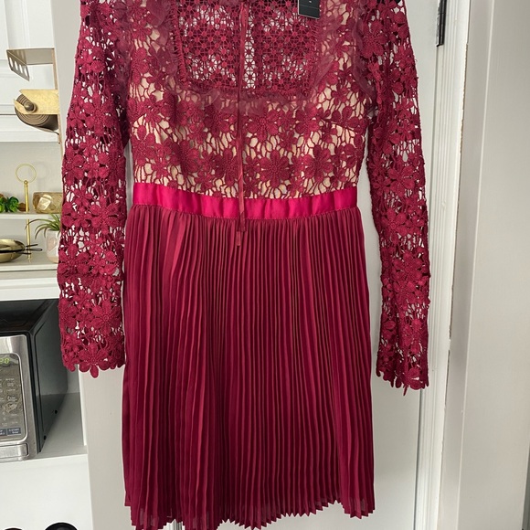 New with tags Romeo and Juliette couture size medium dress - Picture 7 of 10